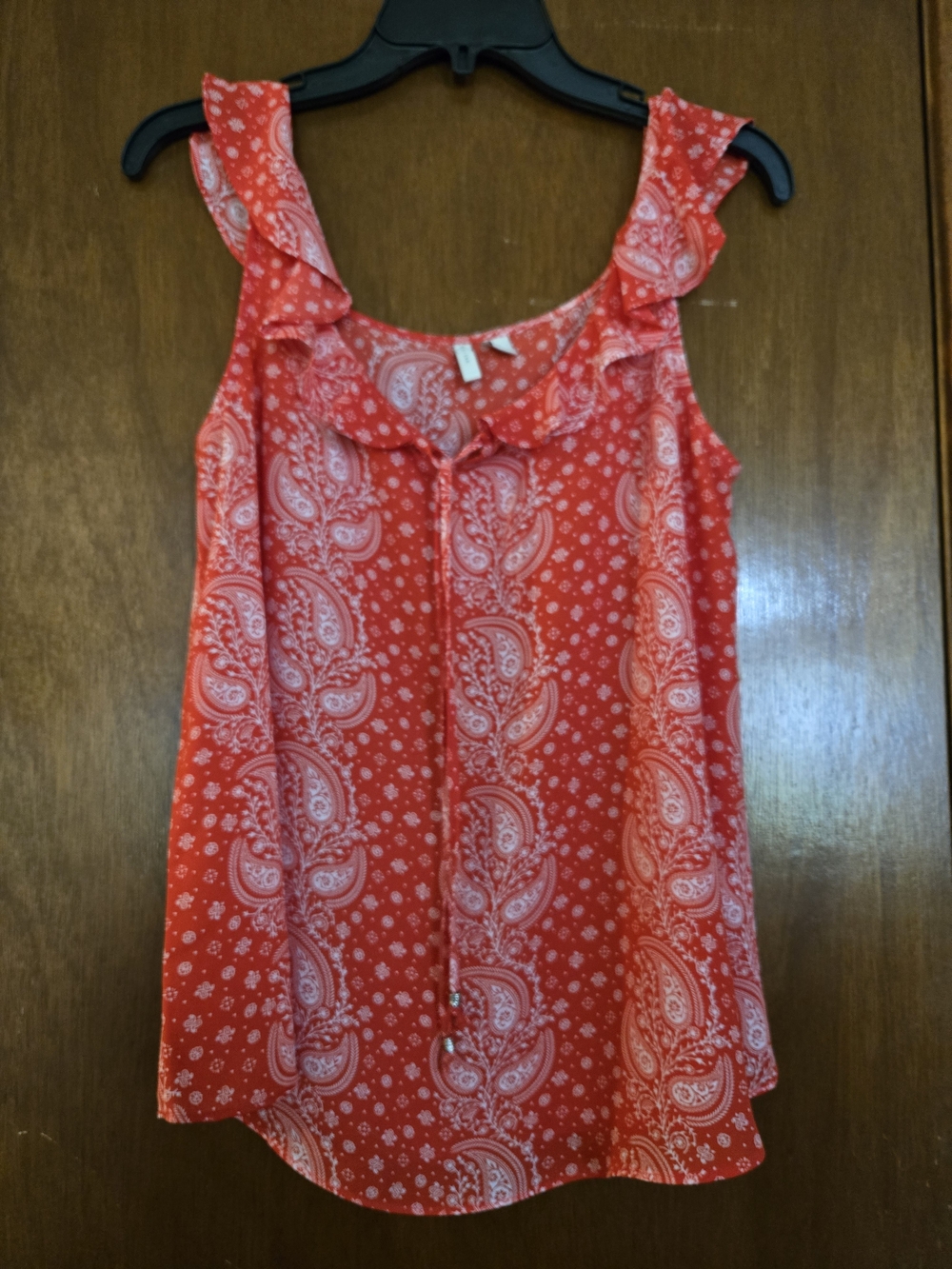 EUC Cato Est. 1946 Red & White Paisley Ruffle Tank